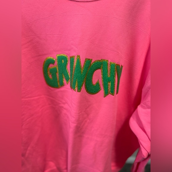 Women’s Hot Pink Sparkly Grinchy Sweatshirt Size XL - Picture 2 of 4